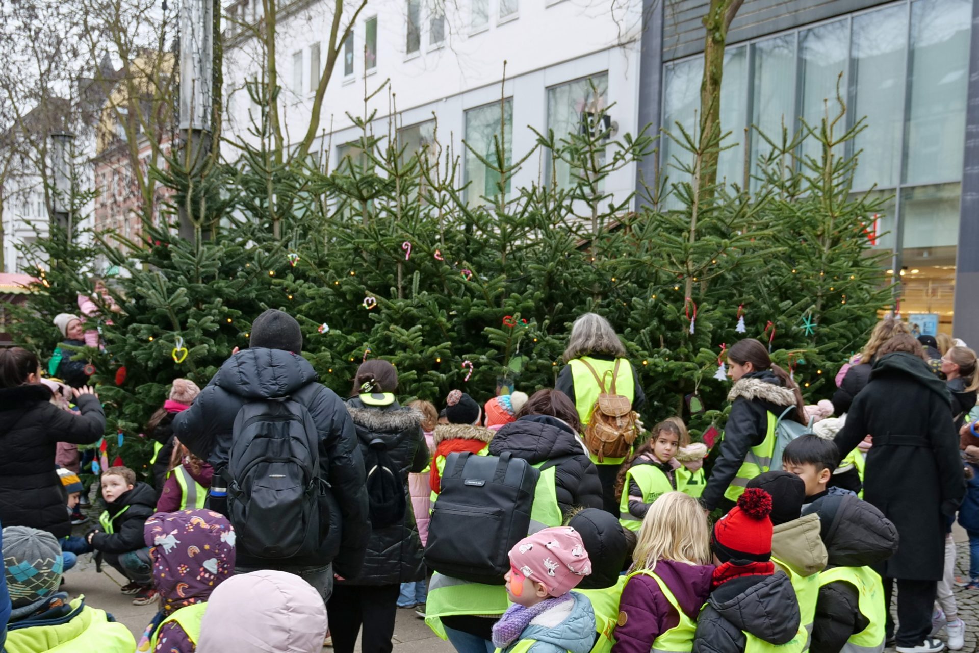 Tannenbaumschmücken